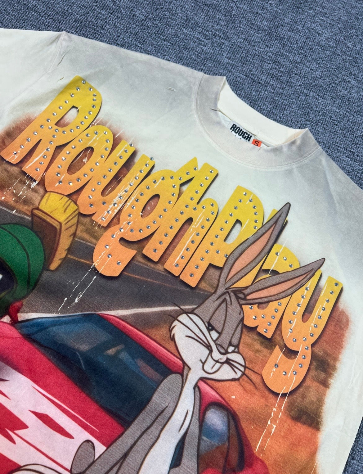 R0UGHPLAY “BUGS” Shirt